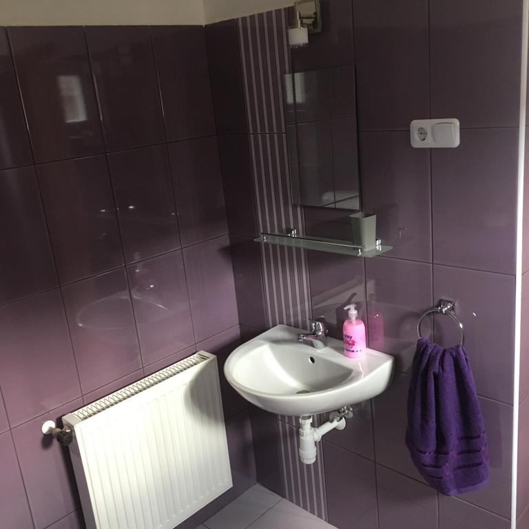Liliom Vendeghaz Hotel Bakonybél Buitenkant foto