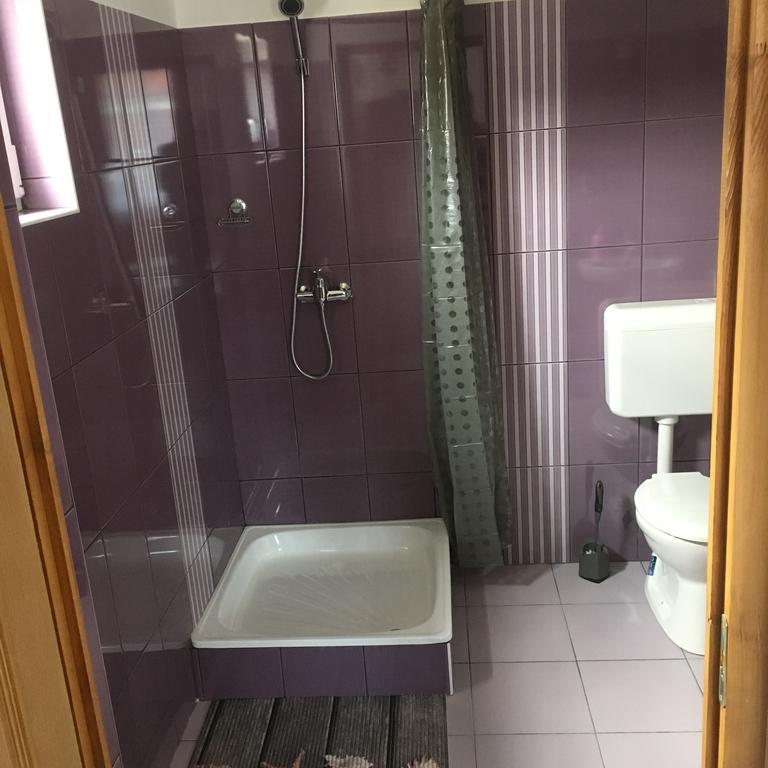 Liliom Vendeghaz Hotel Bakonybél Buitenkant foto